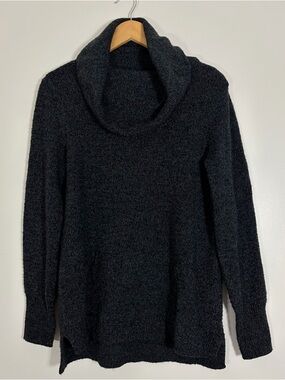 🖤5/$40!!  DKNY Charcoal Gray Cowl Neck Sweater